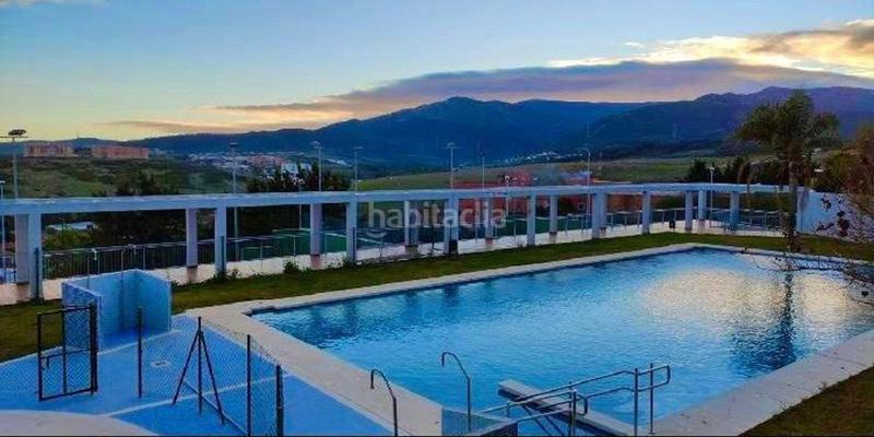 Foto 426e8d7a-fa1e-4e00-97a9-504c56e66b89. Flat with pool in El Rinconcillo Algeciras