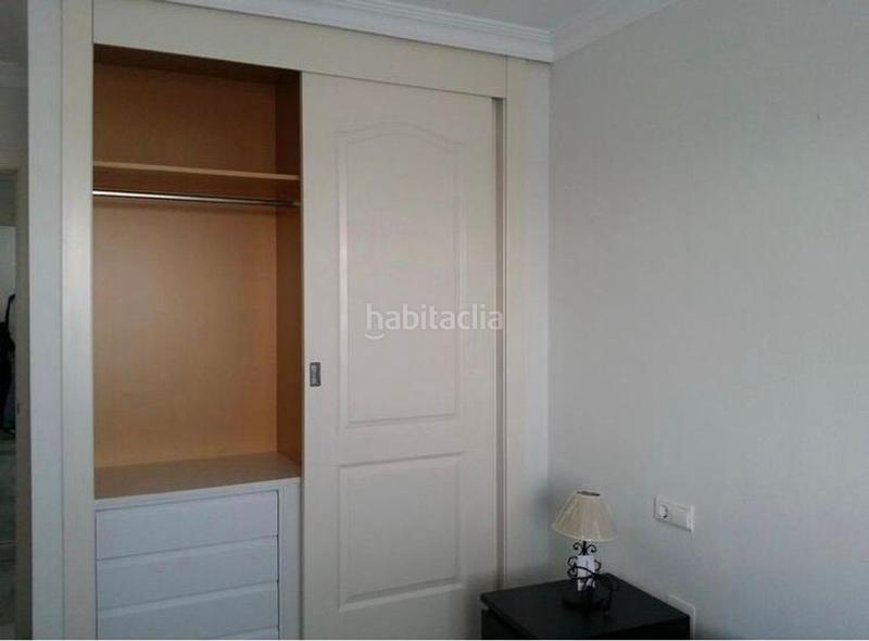 Foto 65450648-ba5d-4f63-b4a4-872e899acd41. Flat with pool in El Rinconcillo Algeciras