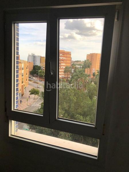 Foto b7f367fd-0553-436e-9257-37c493ca570f. Etagenwohnung in La Reconquista - El Rosario Algeciras