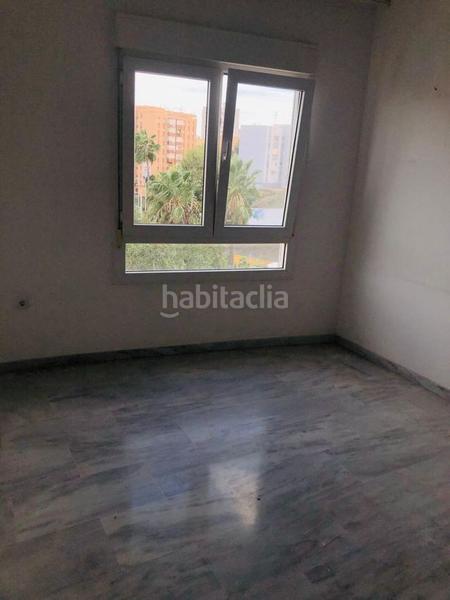 Foto c20e165c-12b7-4bc1-b270-c31351f2fc3d. Etagenwohnung in La Reconquista - El Rosario Algeciras