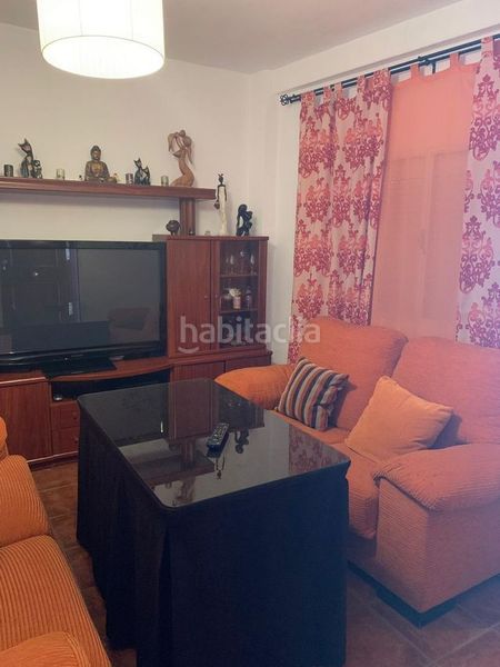 Foto 43cdfa3b-ca5d-4f37-a2d8-017a0be06b2e. Casa adossada a Arcos de la Frontera