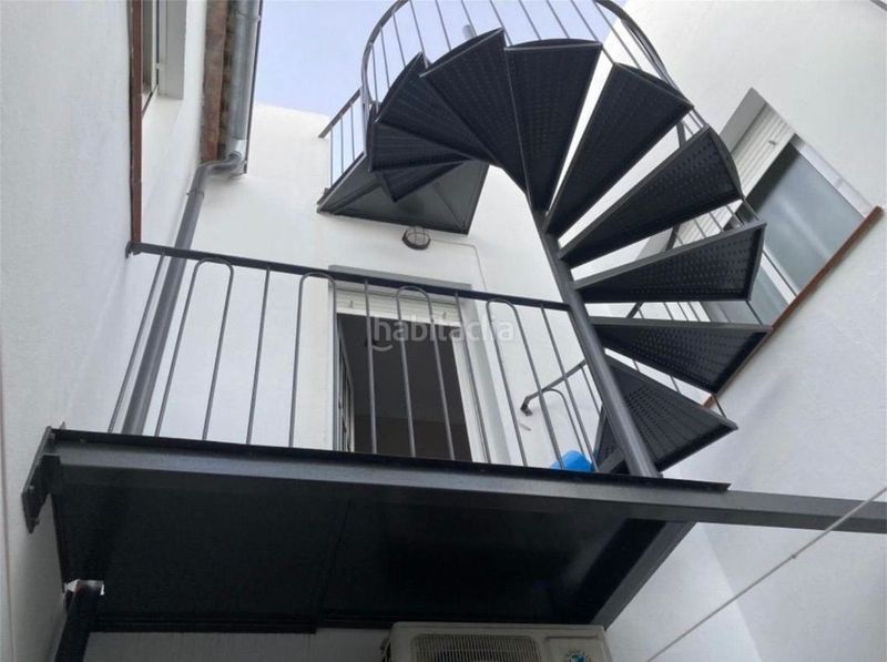 Foto 2ffe9ff5-dcab-4d5b-af0c-8994a2ef6ad4. Casa adossada a Algodonales
