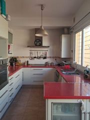 Reihenhaus  Granaina. Casa c granaina urb jardines de gerena. gerena