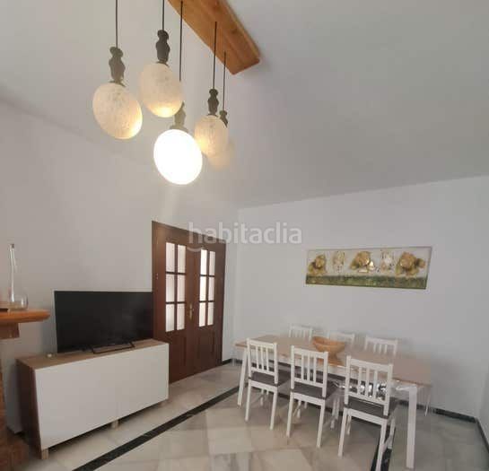 Foto b0b74bbe-36c7-4a56-92d2-6ca1940678f6. Casa adossada a Algodonales
