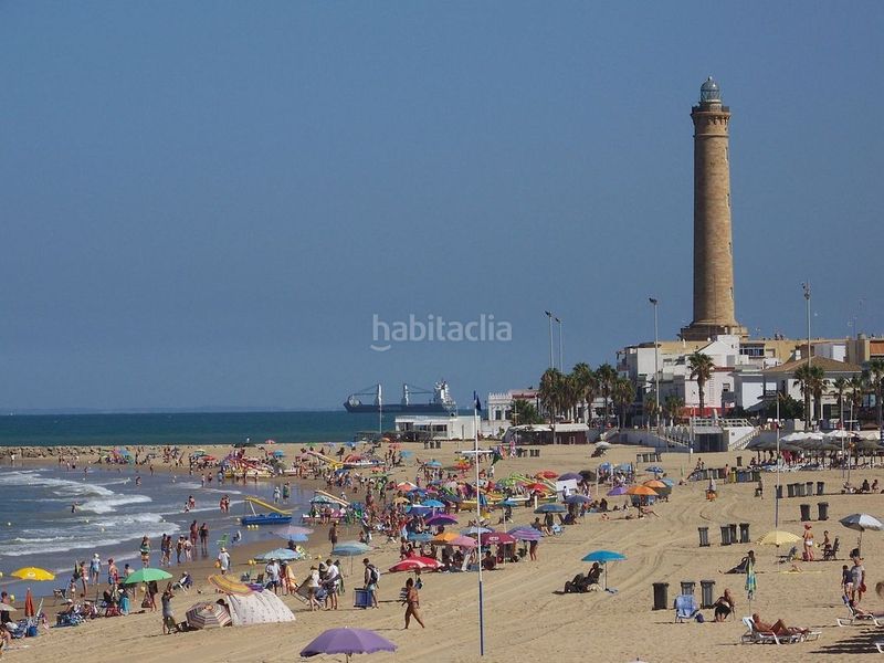 Foto b1597590-75c4-452c-b86d-aefd22179c92. Pis a Centro Chipiona