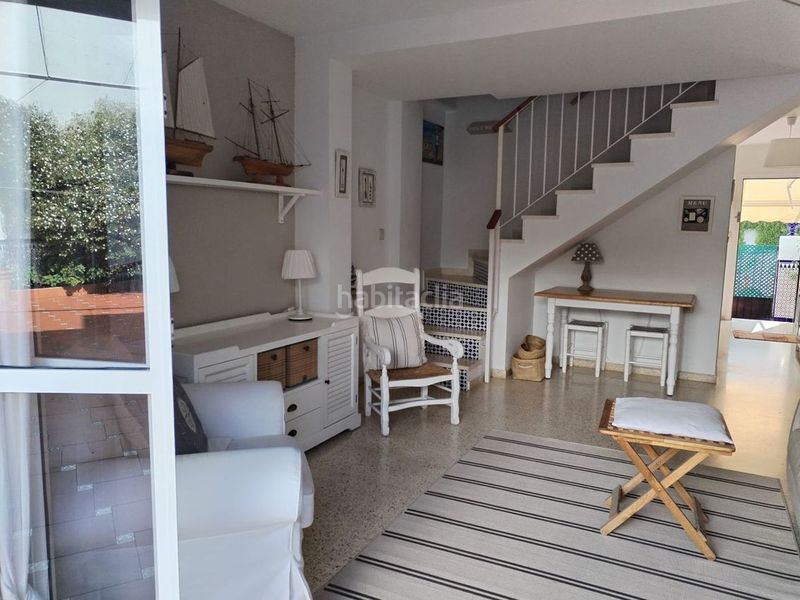 Foto 931f9a66-9d62-4b95-84cb-0e0c2c3ac328. Casa adossada a Playa Cruz del Mar Chipiona