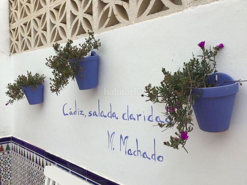 Foto feedc8fc-9913-4c1b-b8ad-ca97f2f26457. Casa adossada a Playa Cruz del Mar Chipiona