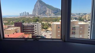 Piso  De la banqueta. Piso av de la banqueta. la linea