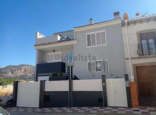 Casa adossada  Blas infante. Casa c blas infante