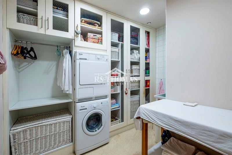 Foto 8aa08647-d3d2-4d7e-b526-e01cf900f980. Chalet  reformado 6 dormitorios para comprar en Encamp