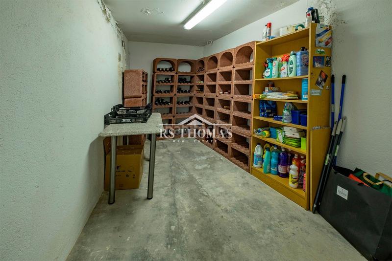 Foto e24679b1-f11c-430c-bc64-cc03d6d033e8. Chalet  reformado 6 dormitorios para comprar en Encamp