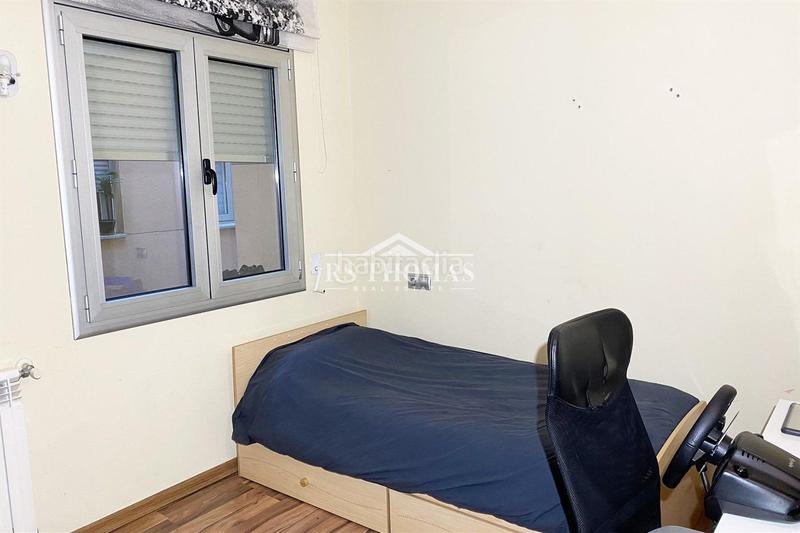 Foto 63c72f2a-bc2b-4f2c-b654-bbb8e8110ca5. Piso  con garaje y ascensor para comprar en Encamp Encamp