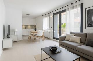 Etagenwohnung in Soldeu-Incles. Planta baja con terraza amplia para comprar en soldeu