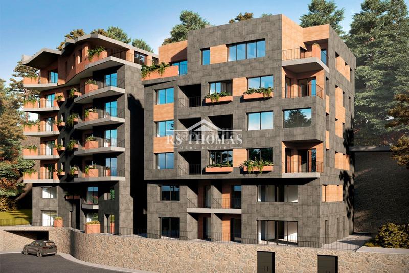 Foto 4655bcdd-435c-41fb-b31d-7aabb89924e3. Attico con parcheggio in Els Vilars d´Engordany Escaldes-Engordany
