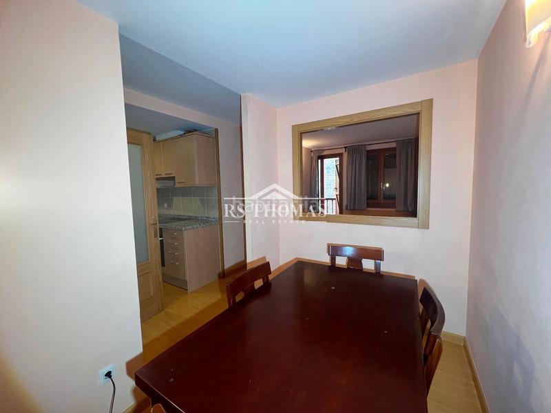 Foto 053502bb-60e0-45d5-8838-7e829b94553e. Appartamento con parcheggio in Canillo Canillo