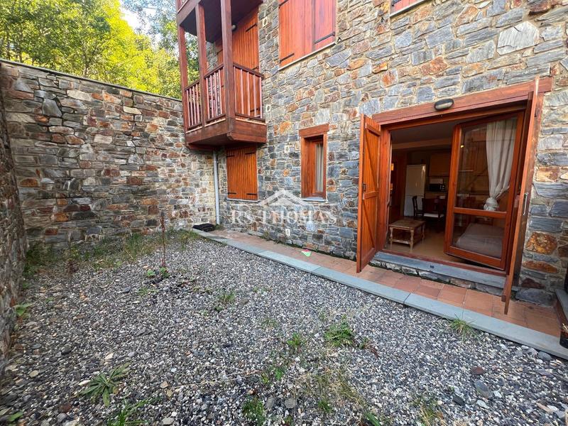 Foto 246de6ce-ed23-4016-8dd2-267d935fcac1. Appartement avec parking dans Soldeu-Incles Canillo