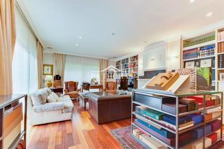 Chalet en Escaldes-Engordany. Chalet con ascensor para comprar en escaldes