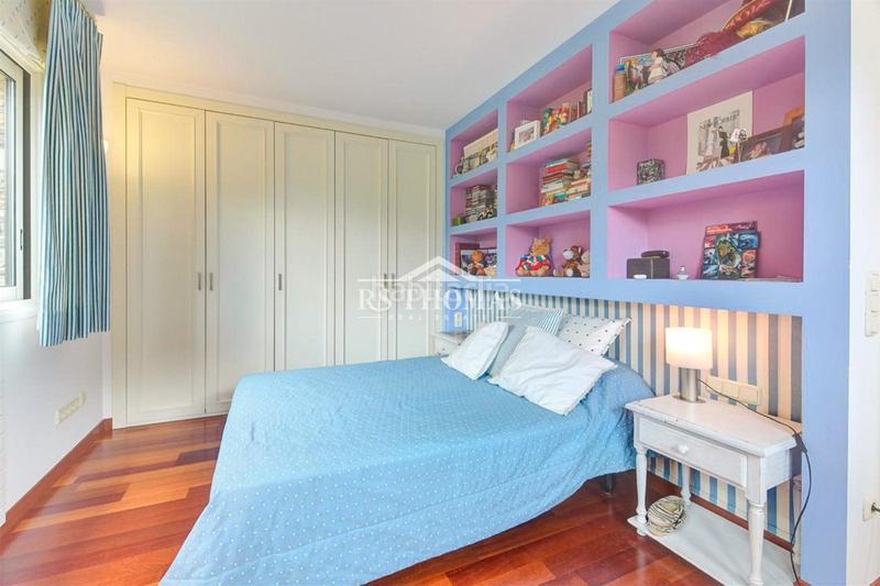 Foto a65aad3f-89ac-47cb-b28d-34e8291b1ea2. Chalet mit heizung parking in Les Escaldes Escaldes-Engordany