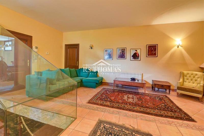 Foto ffebef4b-b969-427a-a6e3-379b1d9af66c. Chalet mit heizung parking in Les Escaldes Escaldes-Engordany