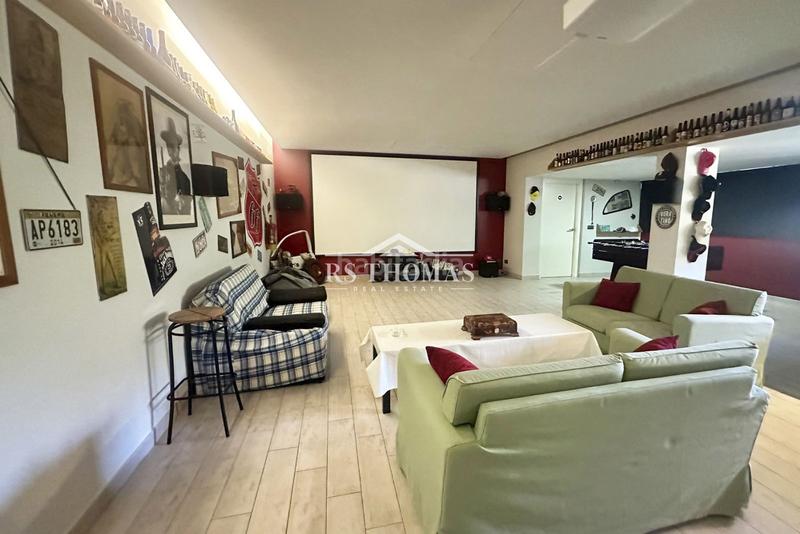 Foto 4c0dd72c-fed4-4bb8-a1a8-39a2685254ef. Chalet  de lujo con jardín para comprar en anyós en La Massana