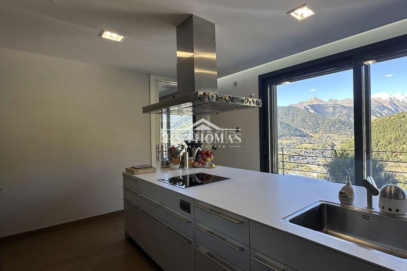 Foto 655aa29f-60f4-4658-b3a2-f3c7c0d24aa9. Chalet  de lujo con jardín para comprar en anyós en La Massana