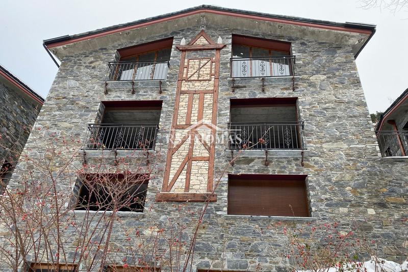 Foto 90a535dc-c646-4303-94ac-c0d0c5428a78. Chalet avec parking dans El Forn-Prats-Meritxell Canillo