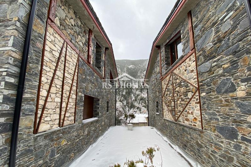 Foto ec4493f3-f6f3-4b27-a454-ca205820c514. Chalet avec parking dans El Forn-Prats-Meritxell Canillo