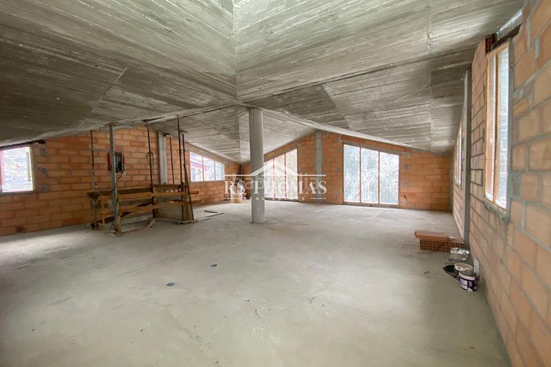 Foto 84f0b6cd-5321-43bd-967d-5c1fdf7d994a. Chalet  nuevo 3 hab. con garaje para comprar en meritxell en Canillo