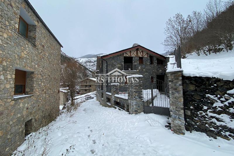 Foto fbb2104f-176a-4247-a3ee-f56a4abc3b28. Chalet mit parking in El Forn-Prats-Meritxell Canillo