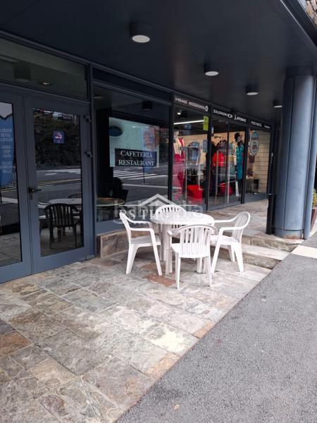 Foto 6559fc20-7e8d-4a3f-b265-7db610e27408. Alquiler local comercial restaurante reformado con terraza para alquilar en Encamp
