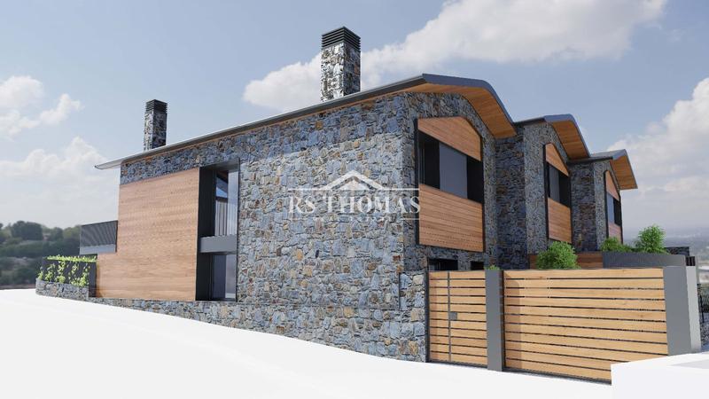 Foto 05a26ada-07dd-4629-a089-93a67e065df8. Casa adosada  obra nueva con jardín para comprar en incles en Canillo