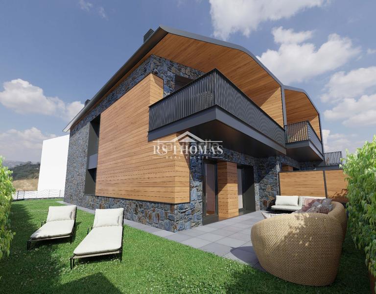 Foto 3188c67f-b29e-4817-ab18-6a79cf2cde59. Casa adosada  obra nueva con jardín para comprar en incles en Canillo