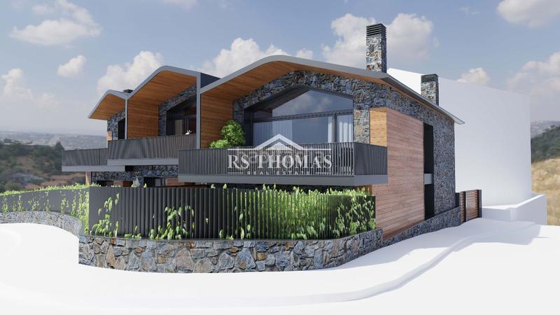 Foto fd3bbec9-a43b-4922-8386-4f06cb500f28. Casa adosada  obra nueva con jardín para comprar en incles en Canillo