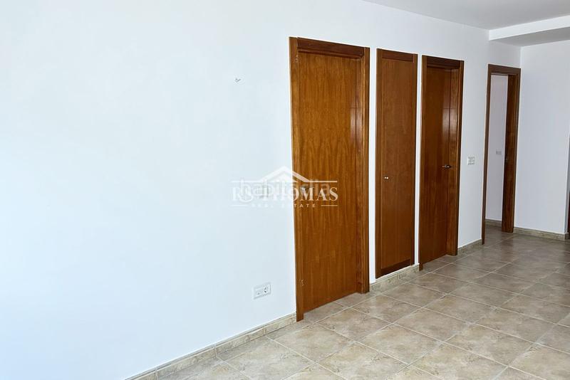 Foto 1f5649e1-8ca9-49b6-b2e1-a86b5bd1d324. Piso  con terraza y garaje para comprar en ransol en Canillo