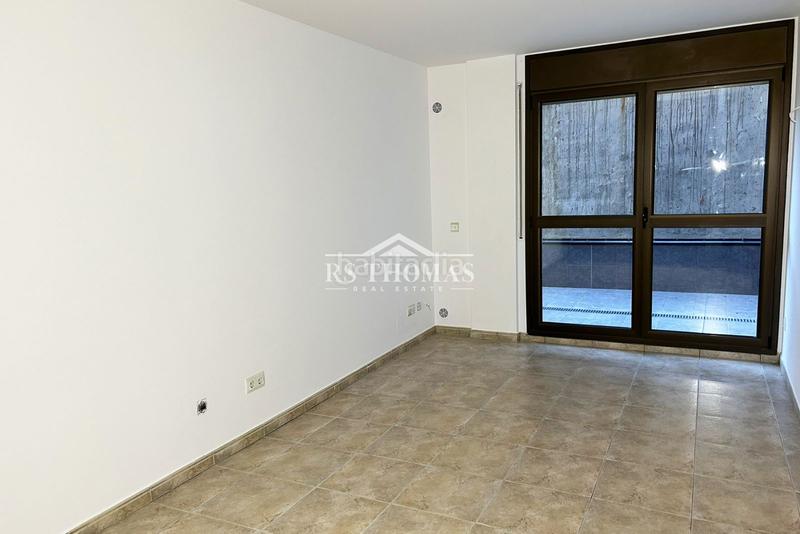 Foto c2312228-0830-4f46-af67-5ba6dcab29d6. Piso  con terraza y garaje para comprar en ransol en Canillo