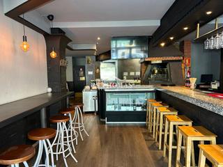 Alquiler Local Comercial en Encamp. Restaurante en traspaso en encamp