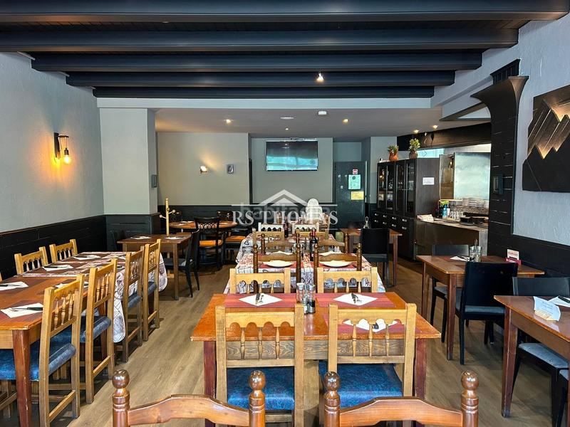 Foto a5e0cc9c-4219-48de-8fee-2b0bac3755f1. Alquiler local comercial restaurante en traspaso en Encamp
