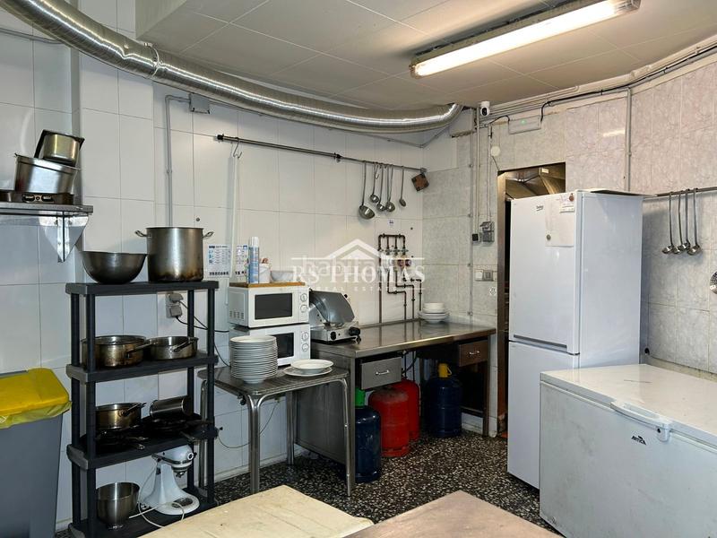 Foto bc70715f-3767-4f6e-a7dd-12bc8dd30dec. Alquiler local comercial restaurante en traspaso en Encamp