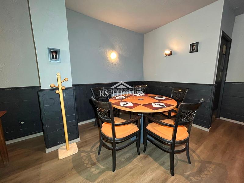Foto e592ef6f-74db-4085-bba6-04569fcc4bb3. Alquiler local comercial restaurante en traspaso en Encamp