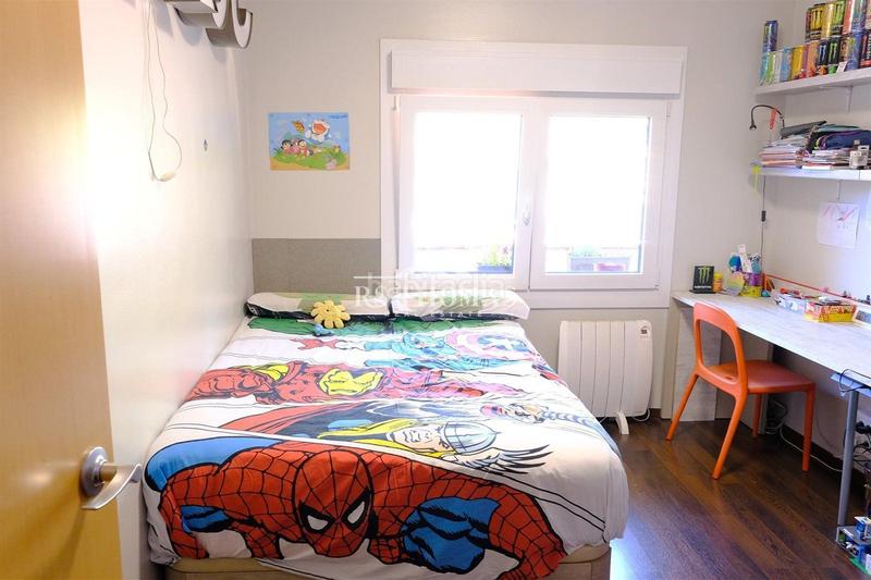 Foto 96dc364a-af66-4246-9552-378924a44de2. Piso  de dormitorios y terraza para comprar en Encamp