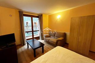 Etagenwohnung in Soldeu-Incles. Estudio con parking para comprar en soldeu