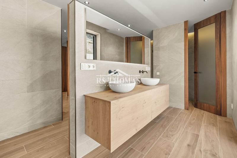 Foto b3421556-88c8-4590-af22-586cf4ce72dd. Casa adosada chalet exclusivo para comprar en pal chalet 2 en La Massana