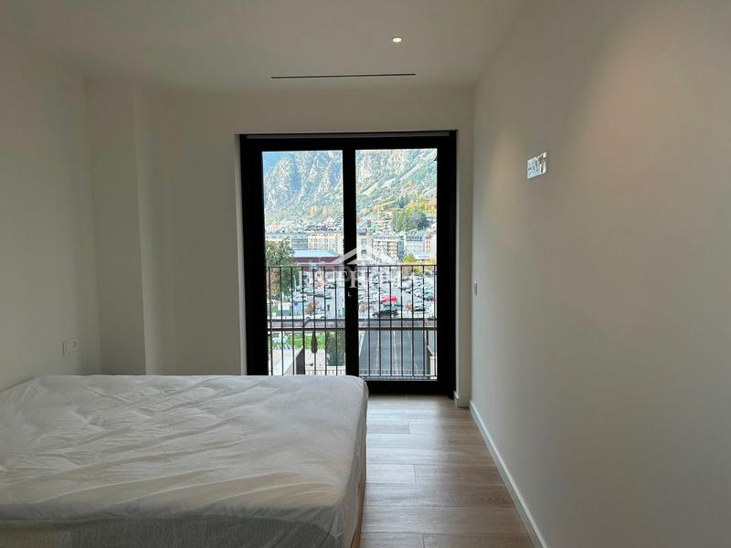 Foto 0fd22ace-93f3-4db8-b83e-43ef76db0f57. Pis amb calefacció aparcament a Els Vilars d´Engordany Escaldes-Engordany