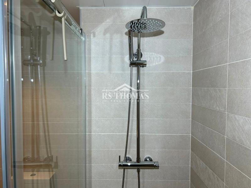 Foto 465ed0da-273d-40bc-bdd6-5c2e1e5ef2f9. Pis amb calefacció aparcament a Els Vilars d´Engordany Escaldes-Engordany