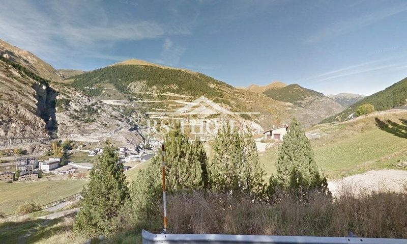 Foto dd30b373-aaf3-4bb4-a3df-435bebe96829. Pis amb aparcament a El Forn-Prats-Meritxell Canillo