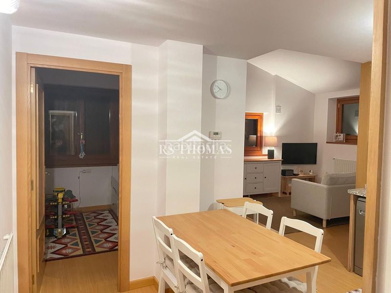 Foto 8c44d9d4-ea83-4179-a2bf-271efc9f7190. Pis amb calefacció aparcament a Soldeu-Incles Canillo