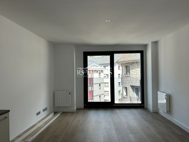 Foto fbf96502-ca05-424d-a8c2-e3e9981e4d3e. Lloguer pis a Els Vilars d´Engordany Escaldes-Engordany
