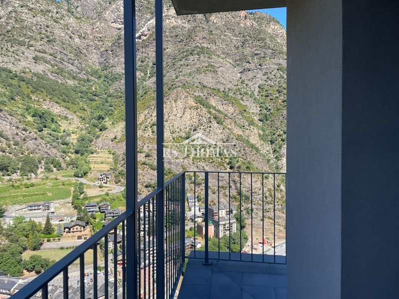 Foto 710f654c-93cc-412f-96aa-d31456472a31. Edificio  de obra nueva para comprar en Sant Julià Sant Julià de Lòria