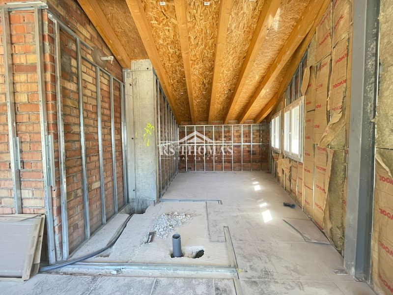 Foto 8ed13a2a-b0fd-4e92-98e7-175532ee0bc1. Edificio  de obra nueva para comprar en Sant Julià Sant Julià de Lòria