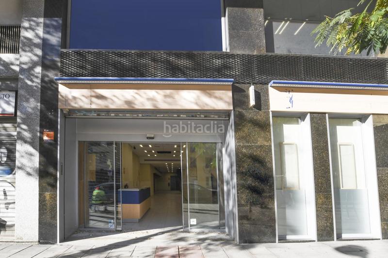Foto bc4ce6d6-8abb-42ef-8a34-63e7b12843a2. Locale commerciale in Ibiza Madrid
